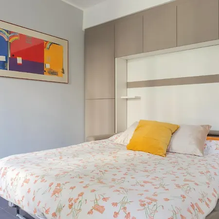 20mins From Duomo - Renovated Apt Near City Center Apartment Mailand